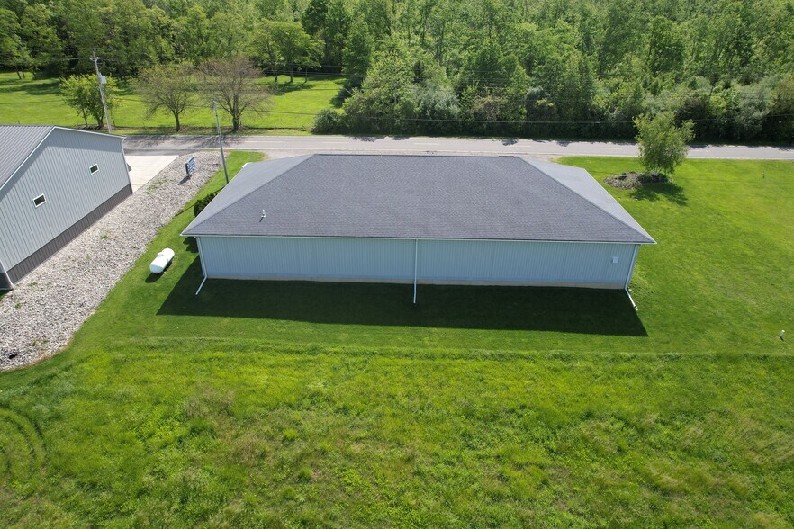More Photos Of 1200 S Hartshorn Rd, Lakeside Marblehead Warehouse For Sale