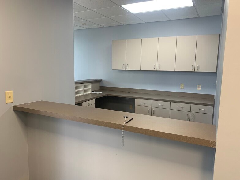 More Photos Of 668-670 N Orlando Ave, Maitland Office For Sale