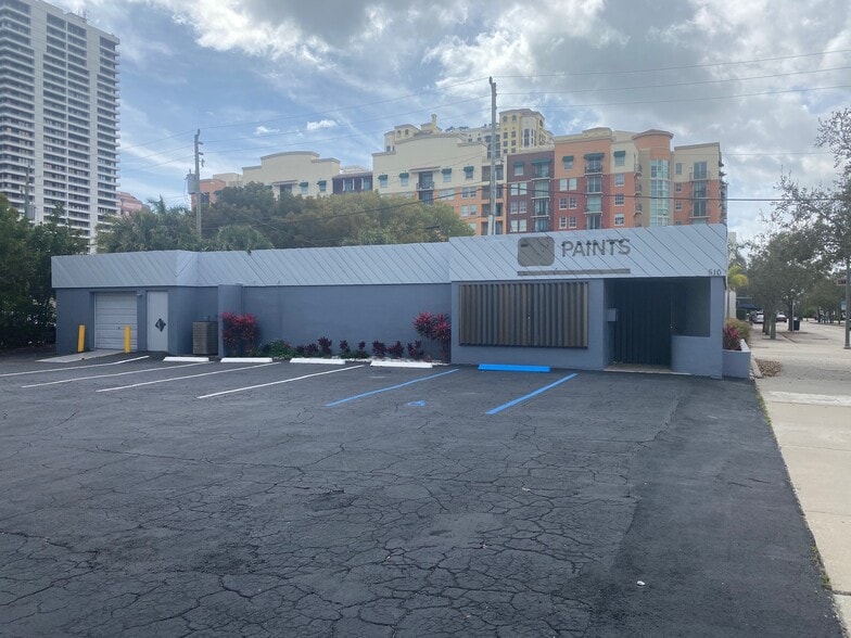 More Photos Of 510 S Dixie Hwy, West Palm Beach Freestanding For Lease