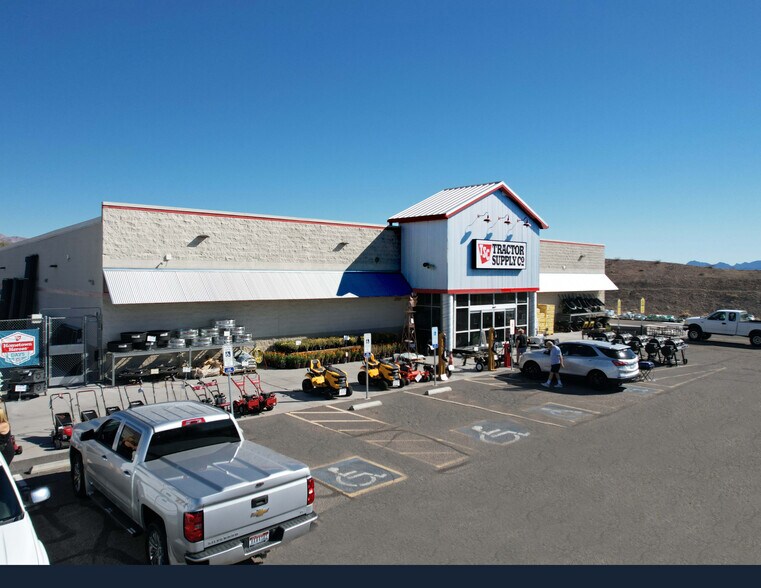 More Photos Of 3200 Highway 95 N, Lake Havasu City Freestanding For Sale
