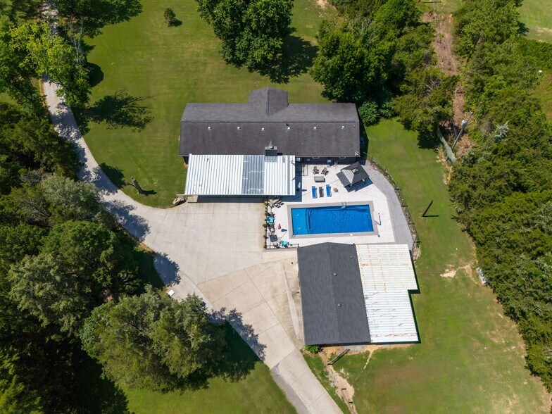 More Photos Of 2055 Highway 12 S, Ashland City Land For Sale