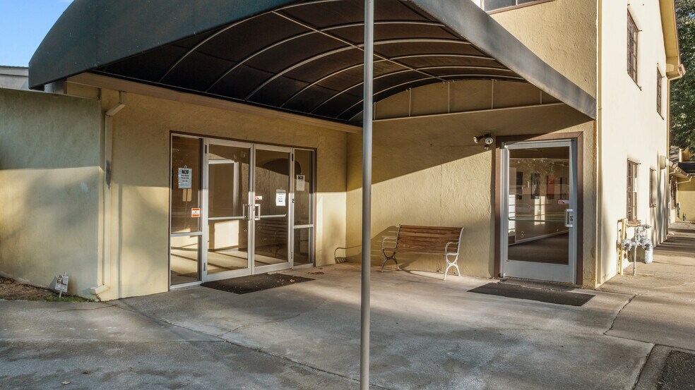 More Photos Of 355 Panama Ave, Chico Flex For Sale