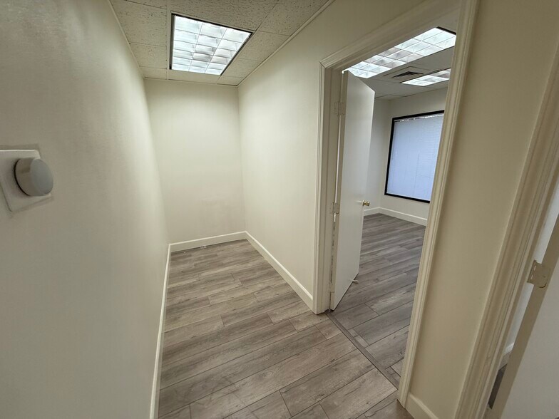 More Photos Of 414 S Prospectors Rd, Diamond Bar Unknown For Lease