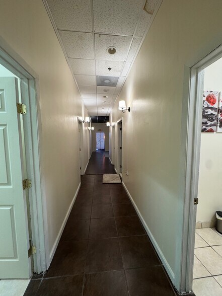 More Photos Of 6111-6127 N Fry Rd, Katy Unknown For Lease