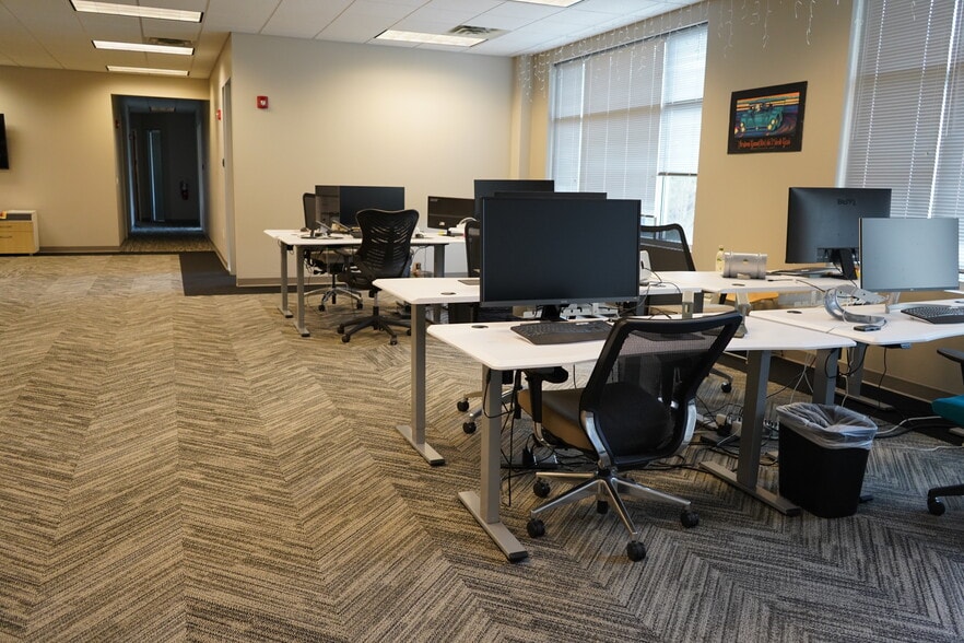 More Photos Of 11550 Common Oaks Dr, Raleigh Medical For Lease