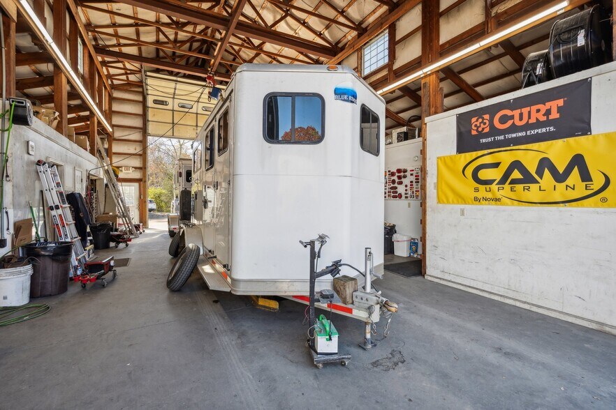 More Photos Of 9932 Seminole Trl, Ruckersville Auto Dealership For Sale