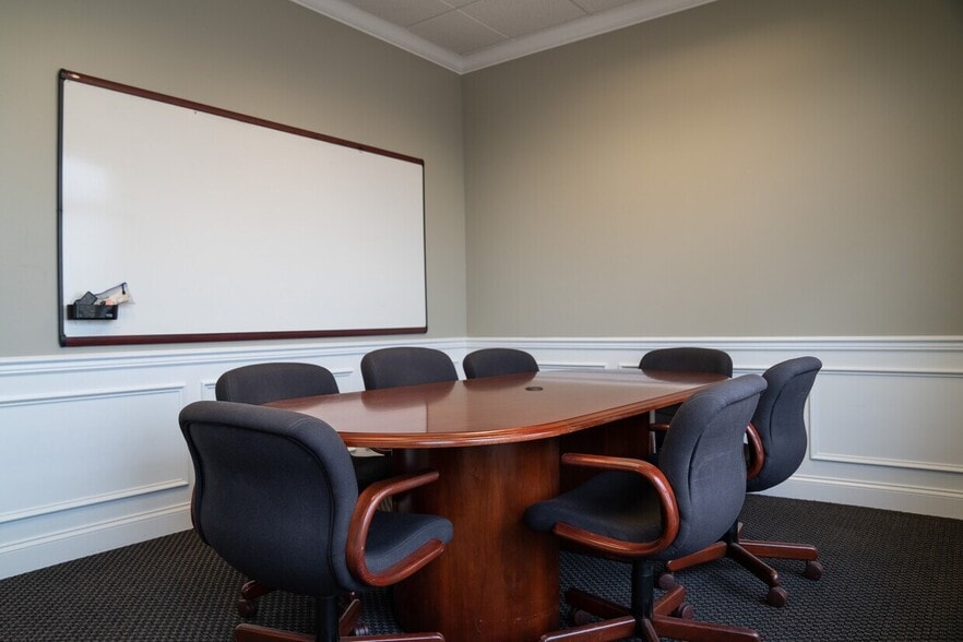 More Photos Of 31320 solon Rd, Solon Office For Sale