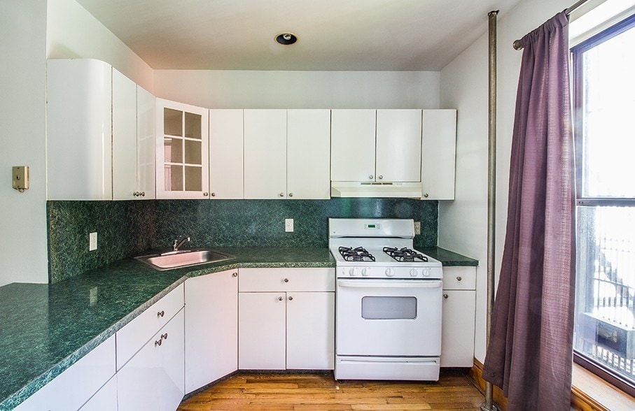 More Photos Of 435 Dekalb Ave, Brooklyn Apartments For Sale
