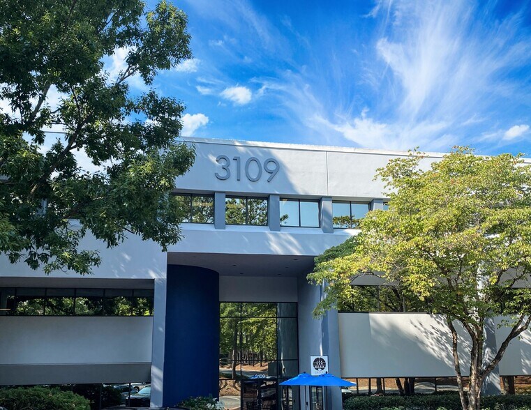 More Photos Of 3109 Poplarwood Ct, Raleigh Office For Lease