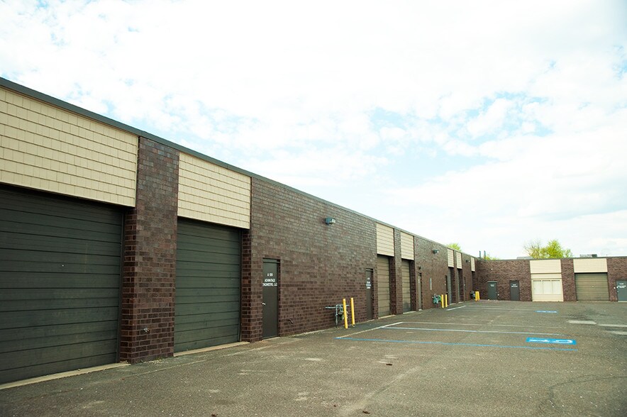 More Photos Of 520 Fellowship Rd, Mount Laurel Flex For Lease