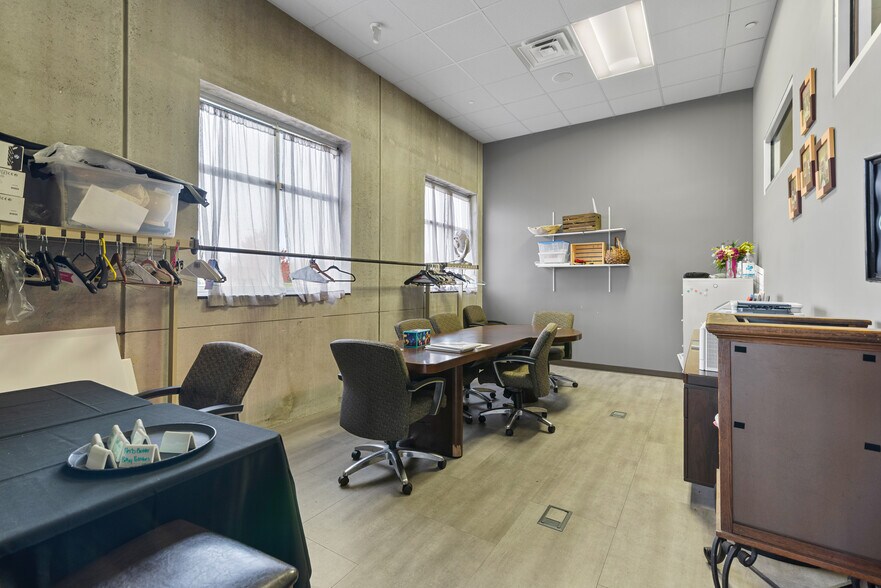 More Photos Of 600 Kenseth Way, Cambridge Lodge Meeting Hall For Sale