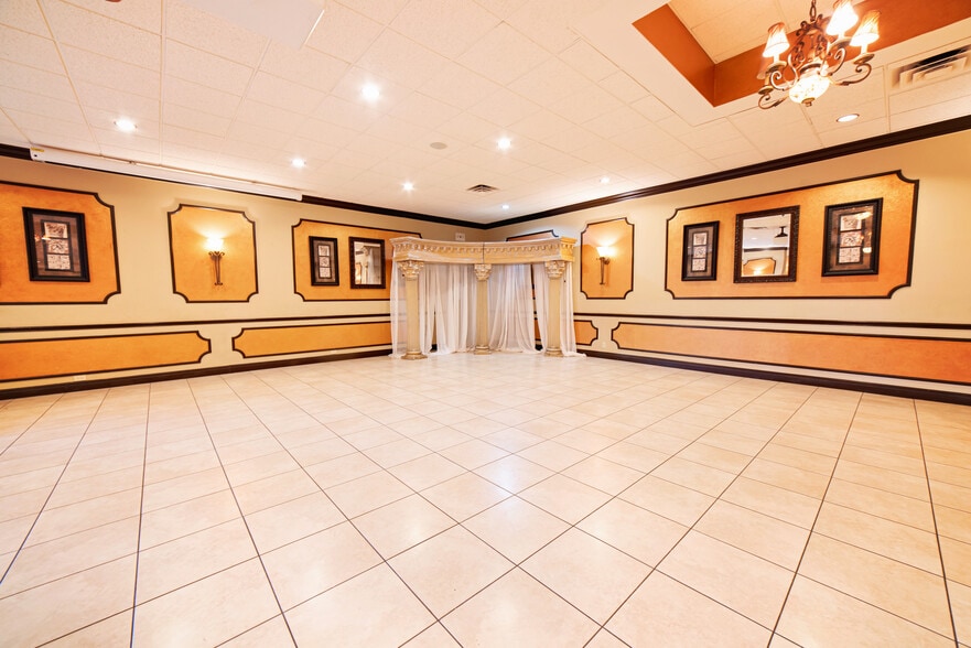More Photos Of 5219 Tesoro Plz, Laredo Lodge Meeting Hall For Sale