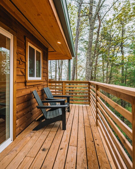 More Photos Of 250 Wood Thrush Lane, Rogers Specialty For Sale