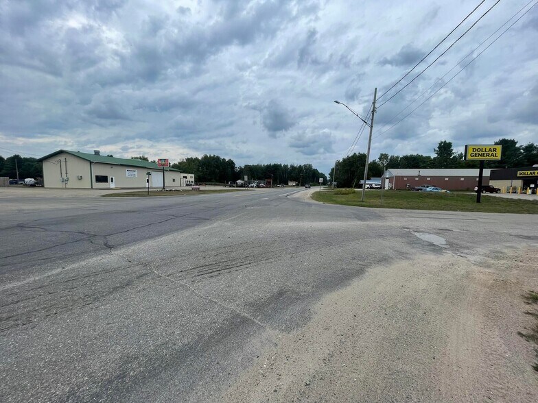 More Photos Of 505 N Cass St, Morley Auto Repair For Sale