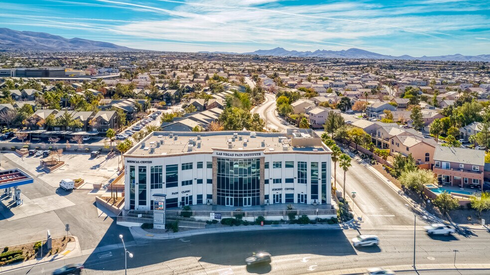 More Photos Of 2705 W Horizon Ridge Pky, Henderson Office For Sale