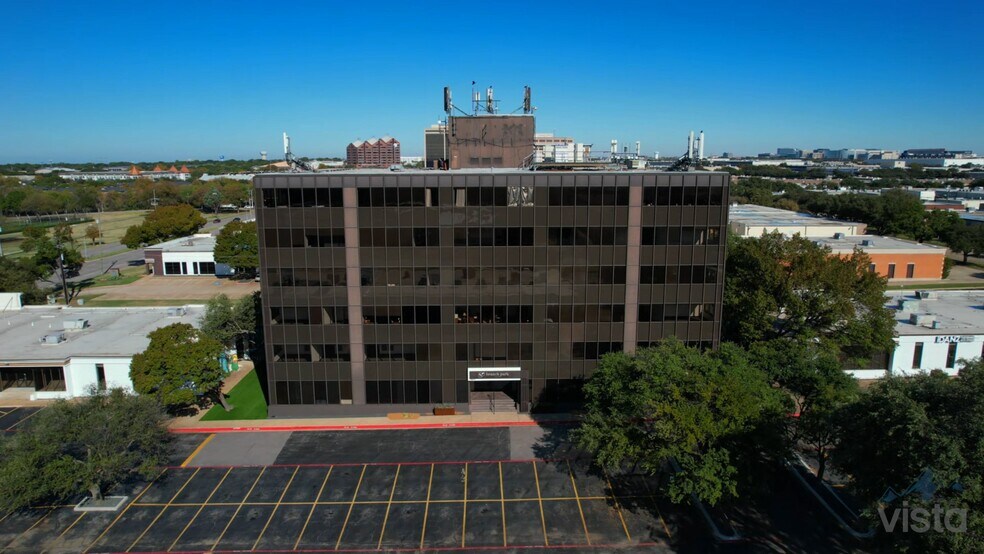 Primary Photo Of 13740 Midway Rd, Farmers Branch Unknown For Lease