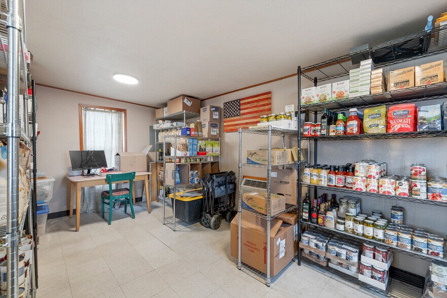 More Photos Of 6109 W Richardson Rd, Pasco Specialty For Sale