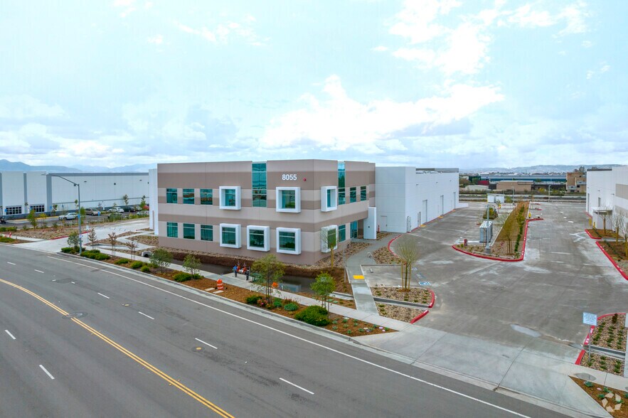 More Photos Of 8055 St. Andrews Ave, San Diego Warehouse For Lease