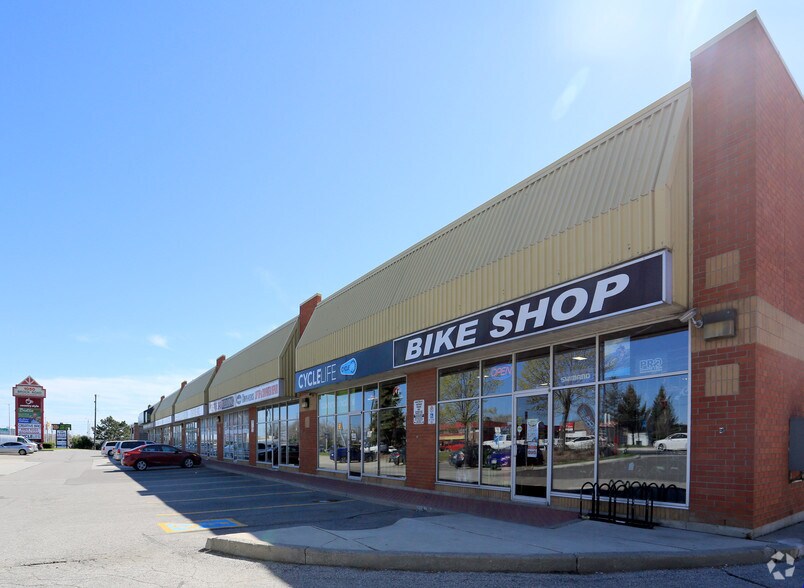 More Photos Of 1050 Brock Rd, Pickering Storefront For Lease