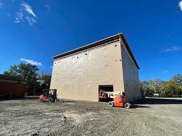 Primary Photo Of 2826 Barnes Ave, Indianapolis Warehouse For Lease
