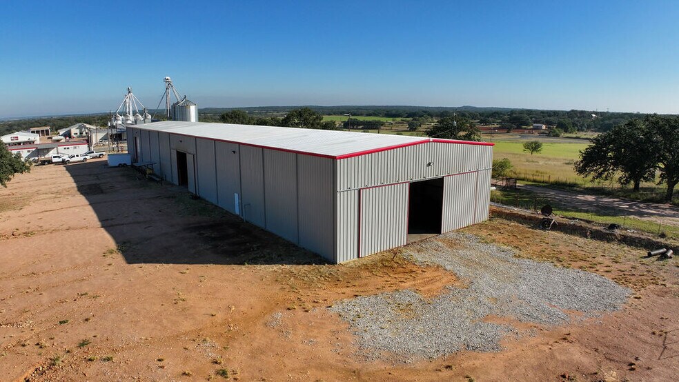 More Photos Of 10961 E Ranch Road 1222, Fredonia Manufacturing For Lease