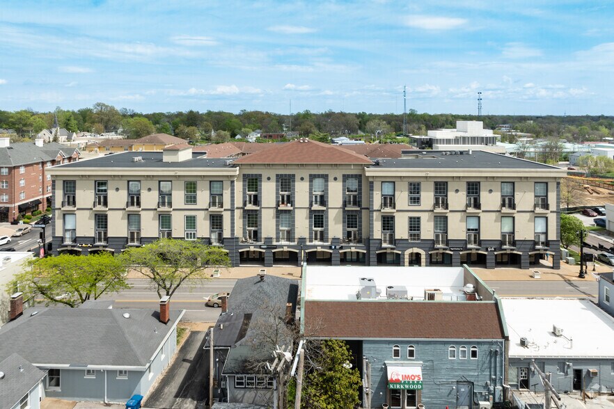 More Photos Of 141 E Madison Ave, Kirkwood Apartments For Lease