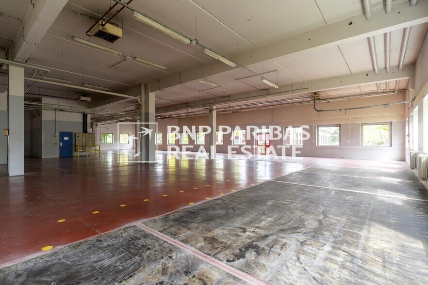 More Photos Of , Antony Office For Sale