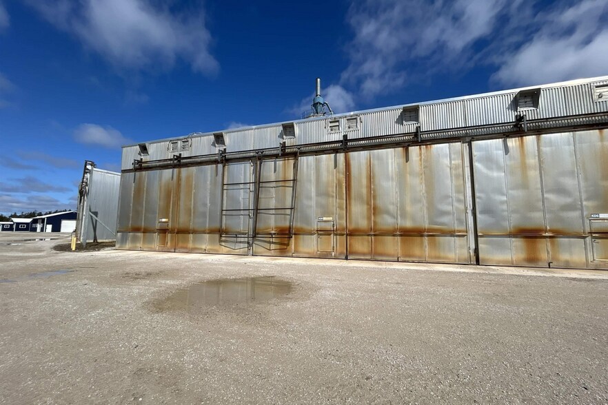 More Photos Of 6946 County Road 392, Newberry Warehouse For Sale