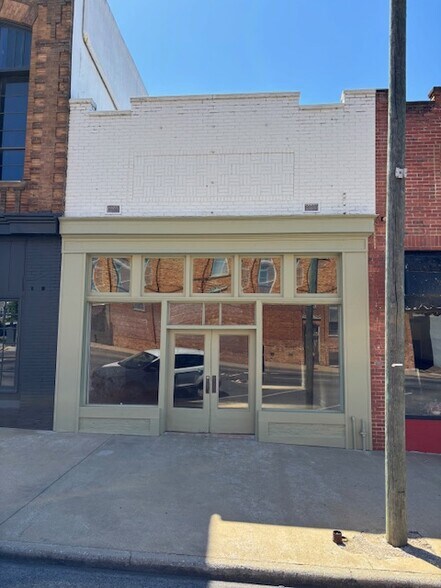 Primary Photo Of 204 Battle St W, Talladega Storefront Retail Office For Sale