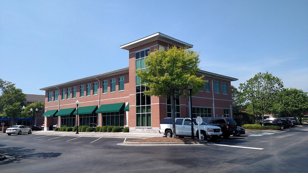 More Photos Of 2512 Independence Blvd, Wilmington Office For Lease