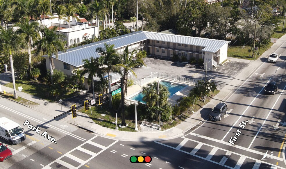 Primary Photo Of 2568 First St, Fort Myers Hotel For Sale