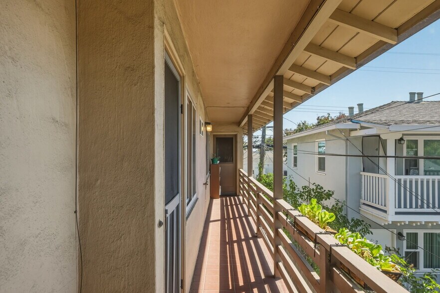 More Photos Of 1051-1055 Whipple Ave, Redwood City Apartments For Sale