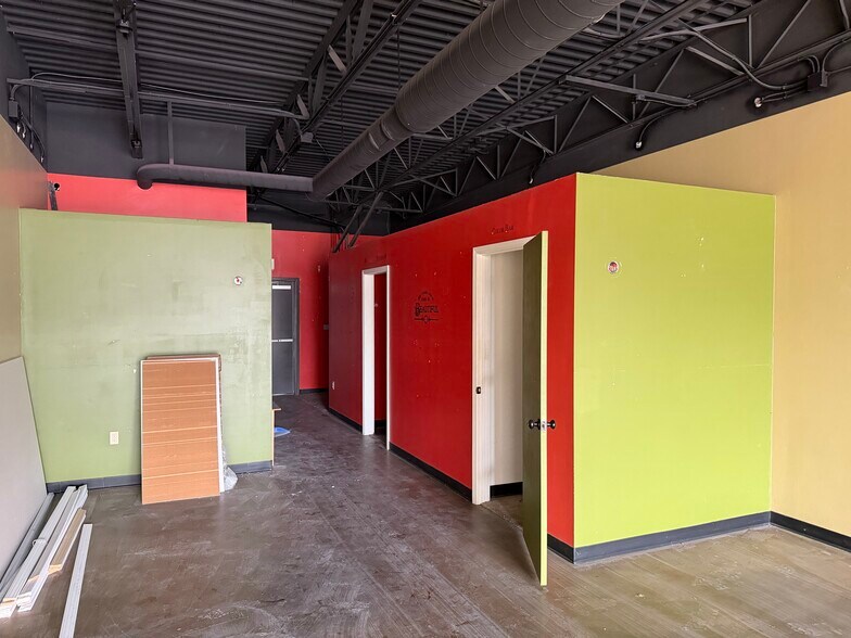 More Photos Of 240 N Main St, Haysville Storefront Retail Office For Sale