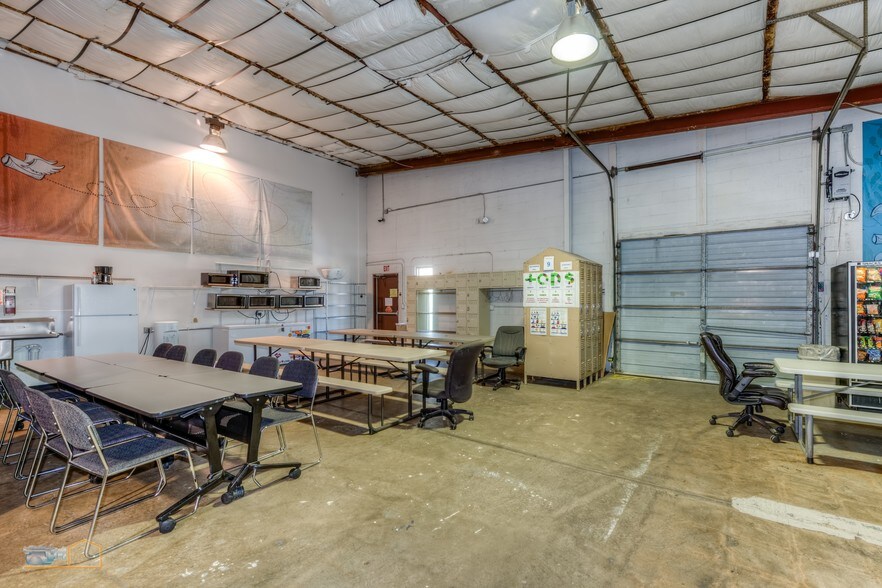 More Photos Of 1845 Range St, Boulder Warehouse For Sale