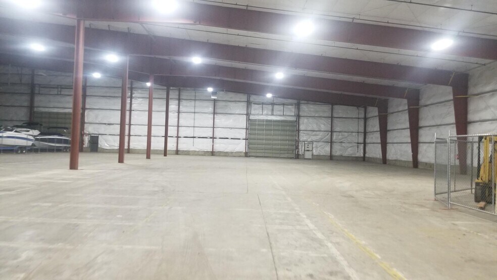 More Photos Of 5405 W Riverbend Ave, Post Falls Manufacturing For Lease
