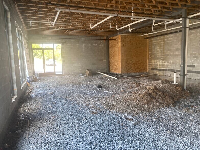 More Photos Of 201 W 5th Ave, Knoxville Apartments For Lease