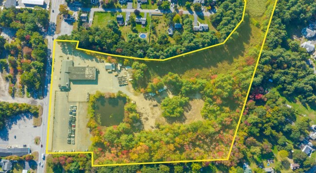 More Photos Of 199 Massachusetts Ave, Lunenburg Auto Dealership For Sale