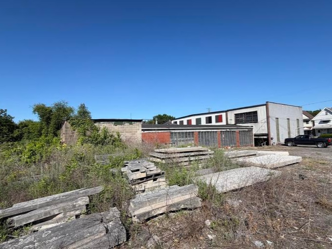 More Photos Of 271 N Pennsylvania Ave, Wilkes-Barre Warehouse For Sale