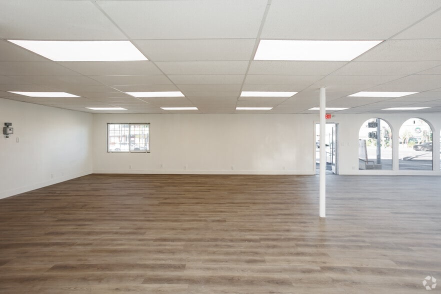 More Photos Of 2706-2708 Artesia Blvd, Redondo Beach Storefront Retail Office For Sale