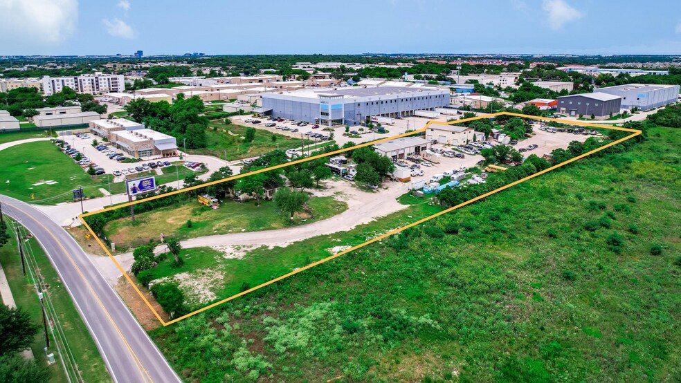 More Photos Of 2000 Ferguson Ln, Austin Warehouse For Lease