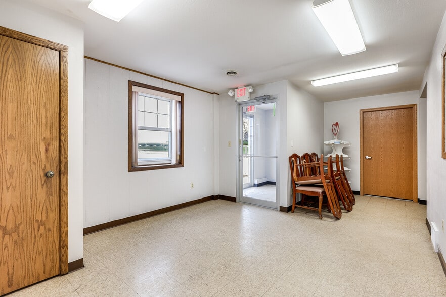 More Photos Of 4064 Tuschl Ln, Reedsville Industrial For Sale