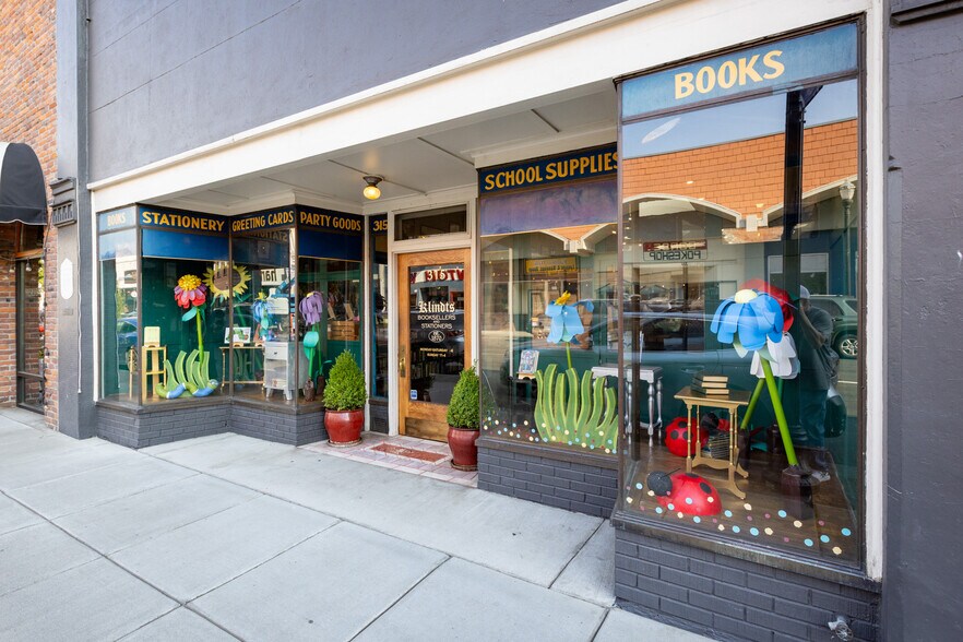 More Photos Of 315 E 2nd St, The Dalles General Retail For Sale