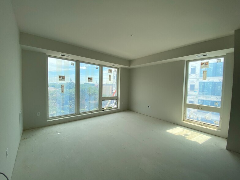 More Photos Of 1020 3rd St N, Minneapolis Apartments For Sale