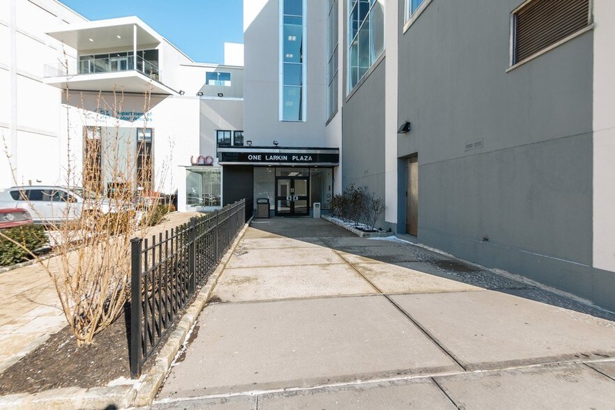 More Photos Of 29 Wells Ave, Yonkers Unknown For Lease