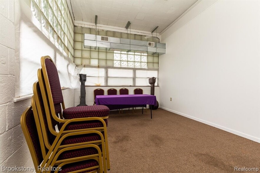 More Photos Of 22021 Memphis Ave, Warren Lodge Meeting Hall For Sale