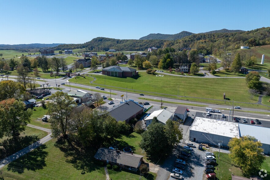 More Photos Of 7006 Cumberland Gap Pky, Harrogate General Retail For Sale