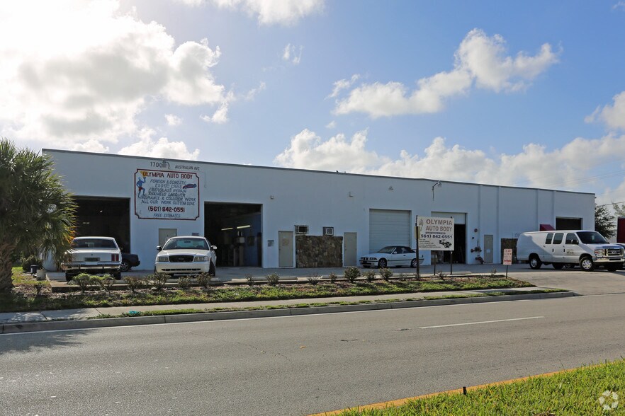 More Photos Of 1700 Australian Ave, Riviera Beach Warehouse For Lease