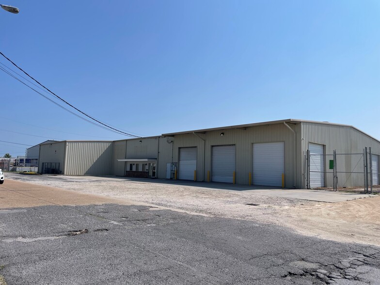 Primary Photo Of 1235 Sams Ave, New Orleans Warehouse For Lease