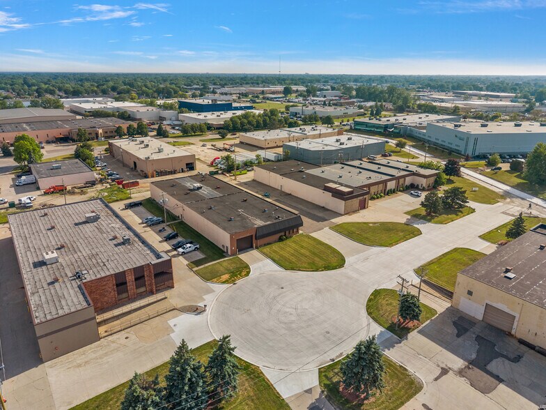 More Photos Of 18321-18333 Mike C Ct, Fraser Manufacturing For Sale