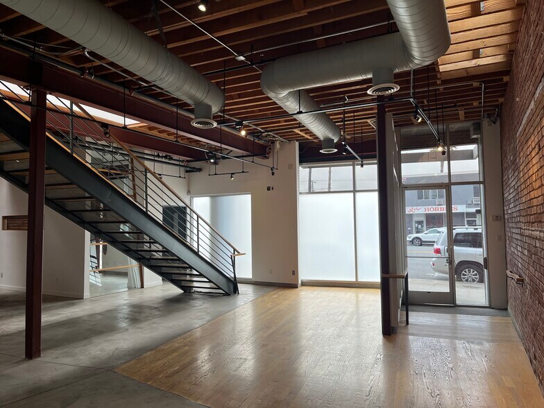 More Photos Of 2917 Santa Monica Blvd, Santa Monica Loft Creative Space For Lease